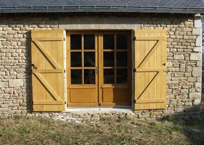 Création-rénovation-porte-et-portail-menuiserie-traditionnelle-du-poher-gourin-19-400x284